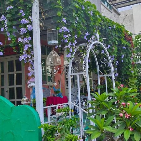 Rose Castle Apartment Taitung Екстериор снимка