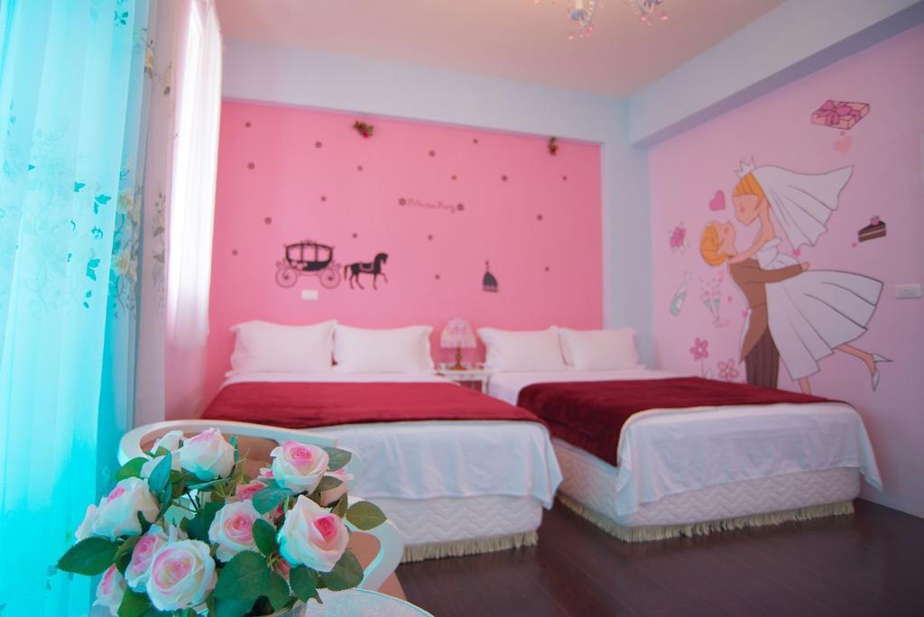 Rose Castle Apartment Taitung Екстериор снимка