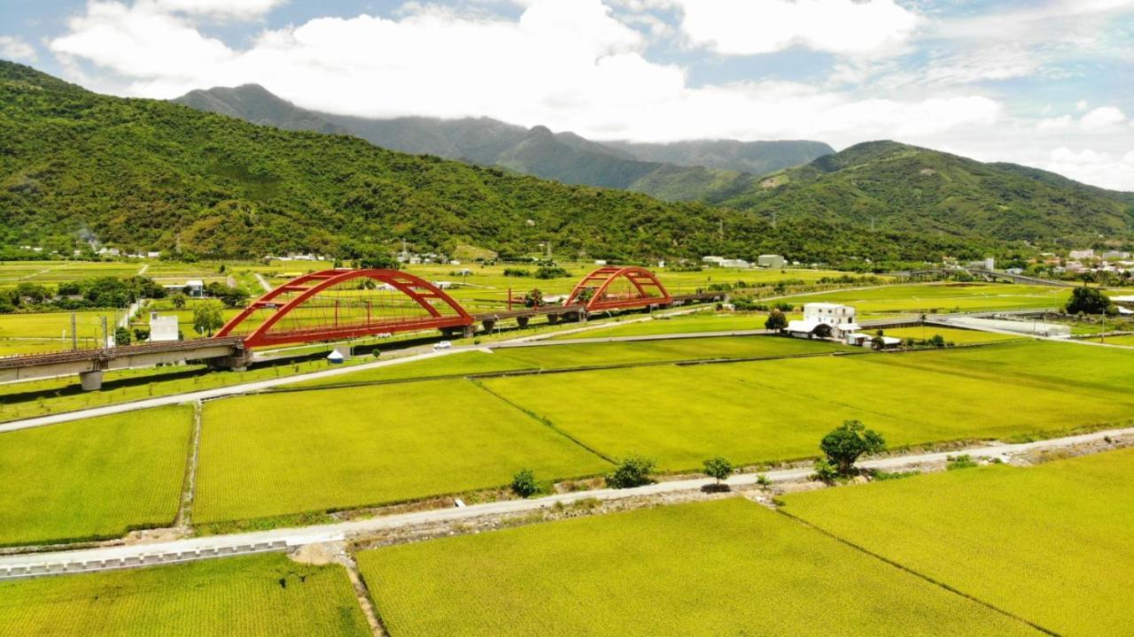 Rose Castle Apartment Taitung Екстериор снимка