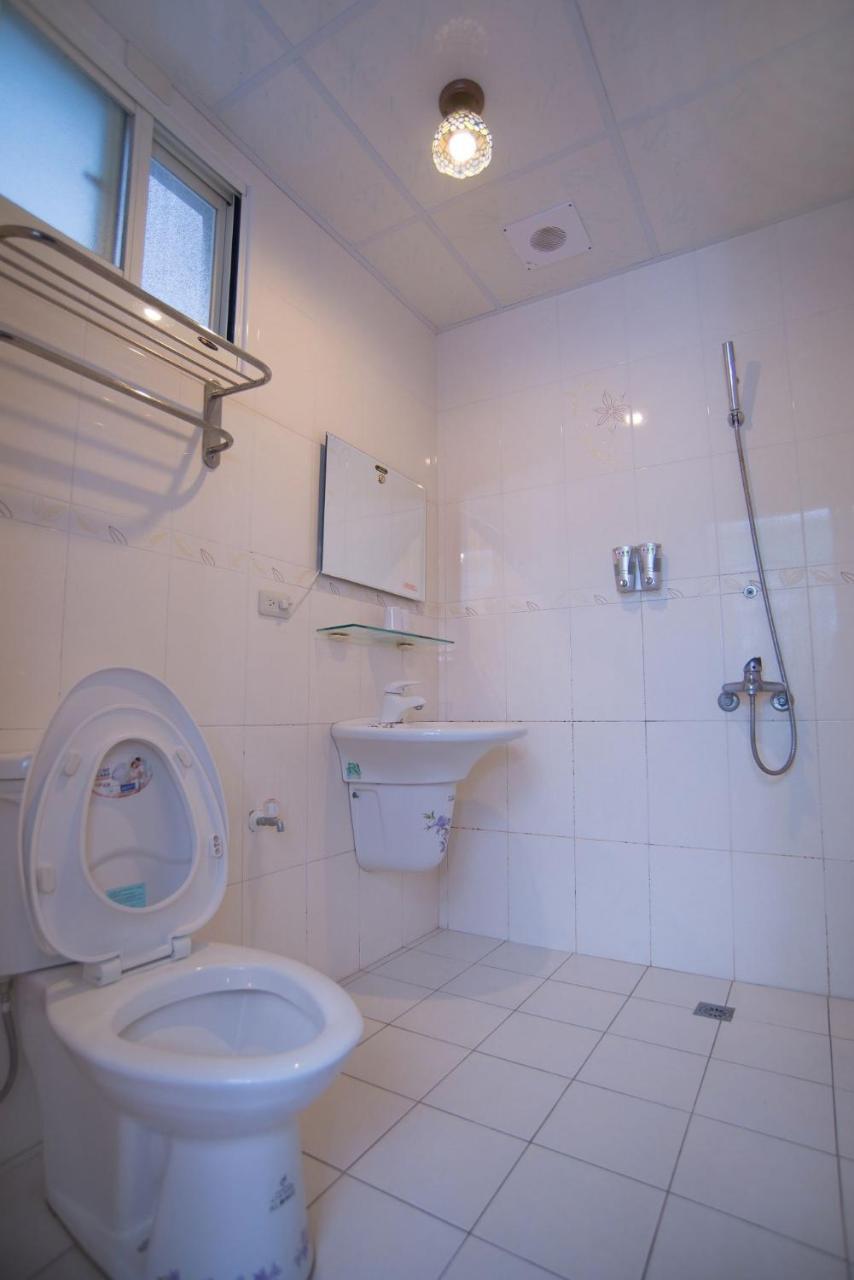 Rose Castle Apartment Taitung Екстериор снимка