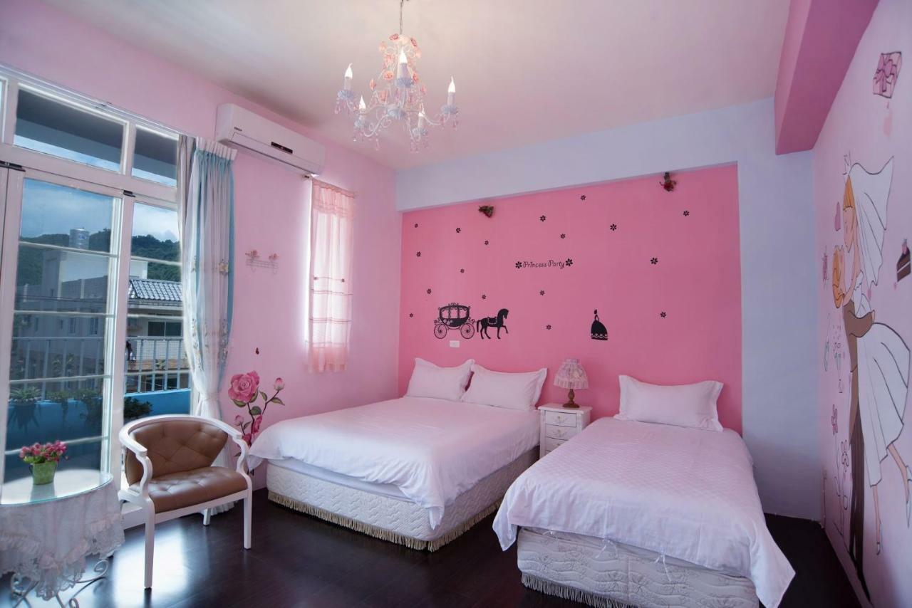 Rose Castle Apartment Taitung Екстериор снимка