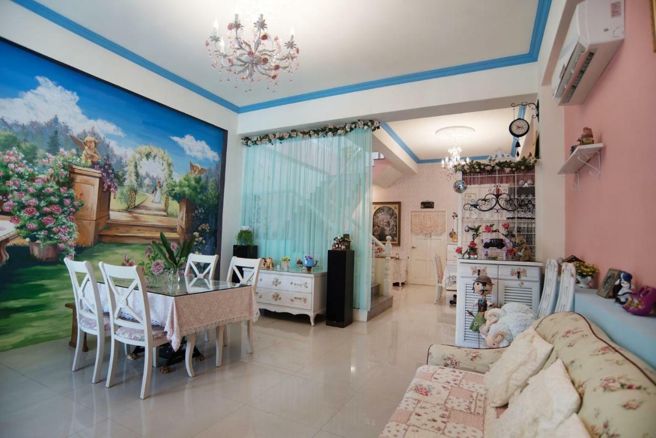 Rose Castle Apartment Taitung Екстериор снимка