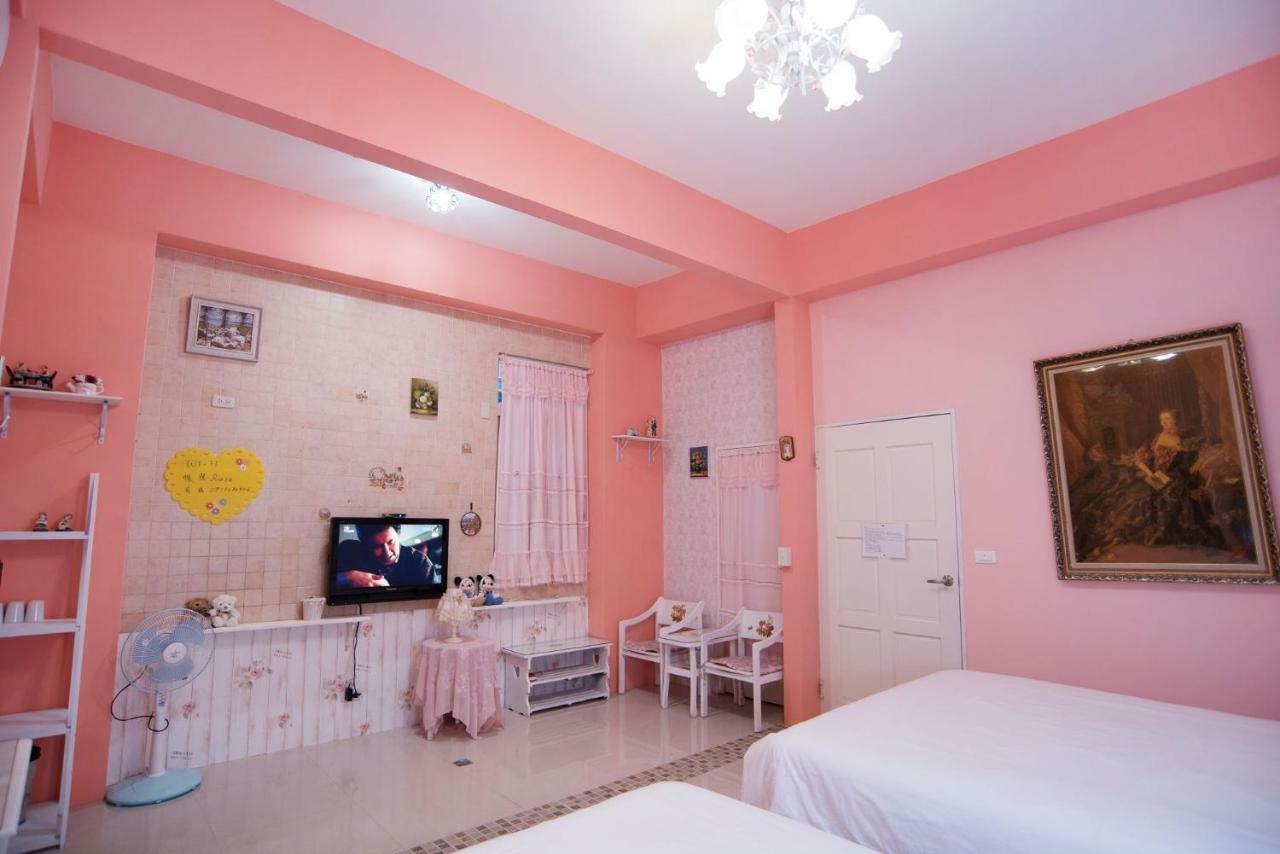 Rose Castle Apartment Taitung Екстериор снимка