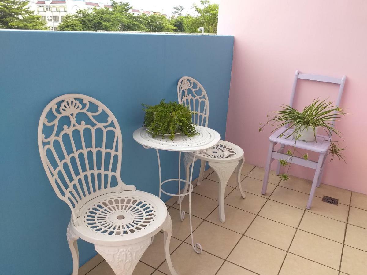Rose Castle Apartment Taitung Екстериор снимка
